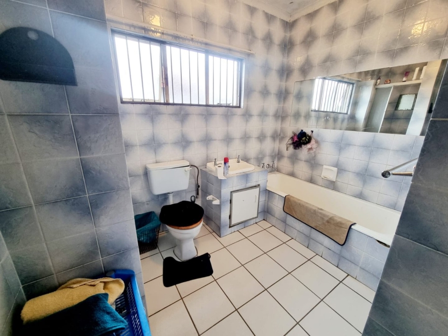 4 Bedroom Property for Sale in Sasolburg Ext 11 Free State